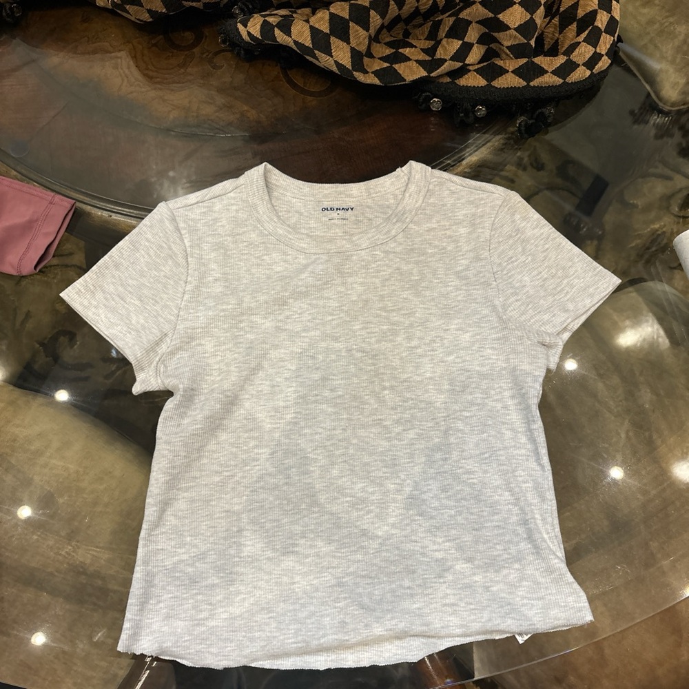 Grey old navy shirt